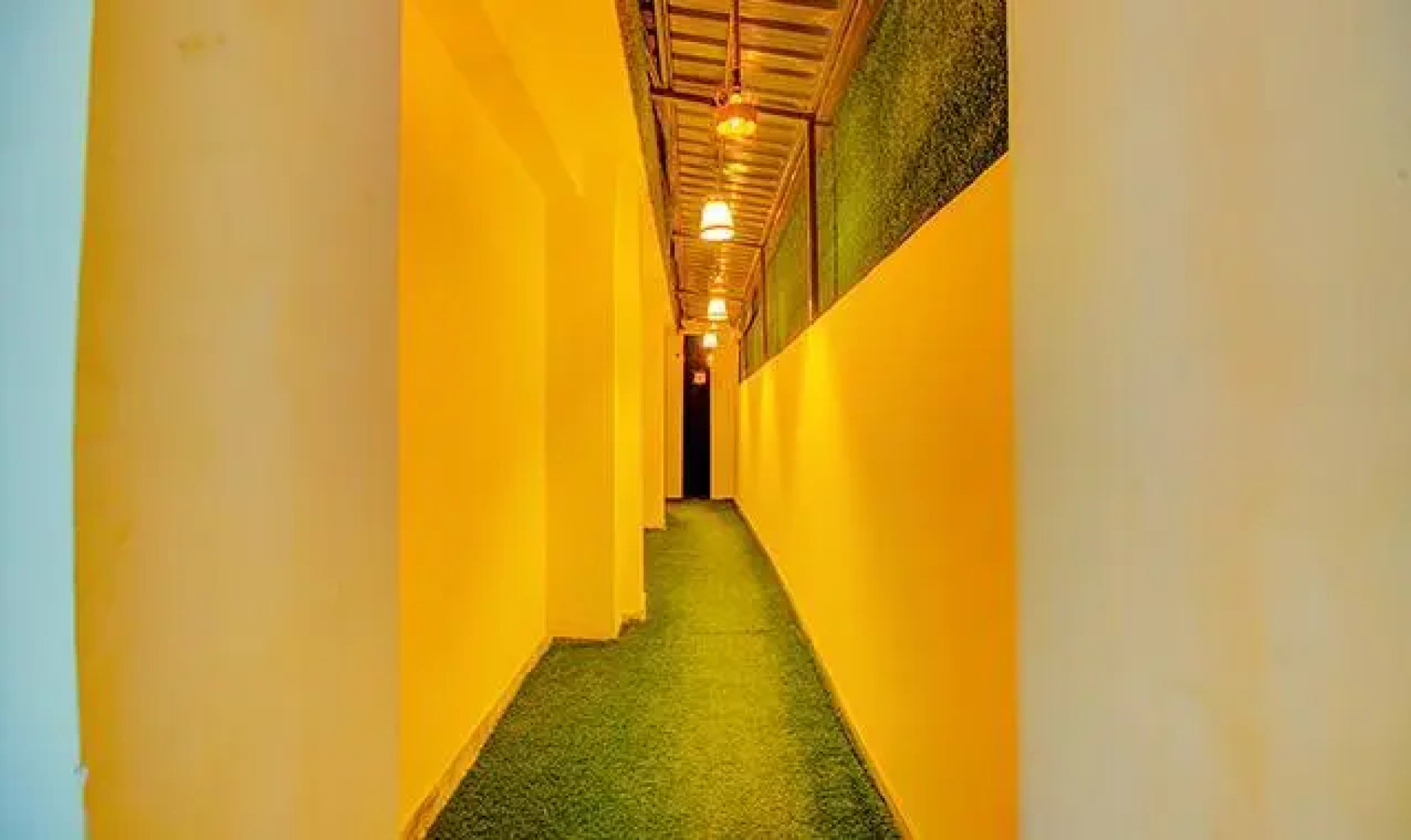 FabExpress Vistara Grand