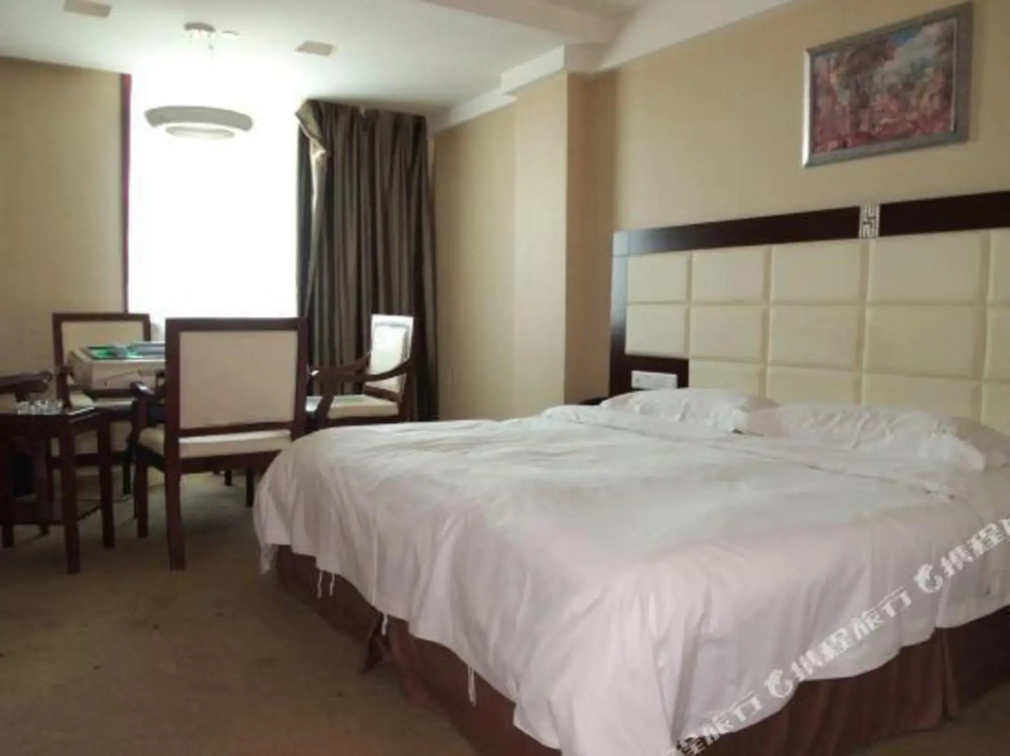 Qianjiang Marriott Holiday Hotel