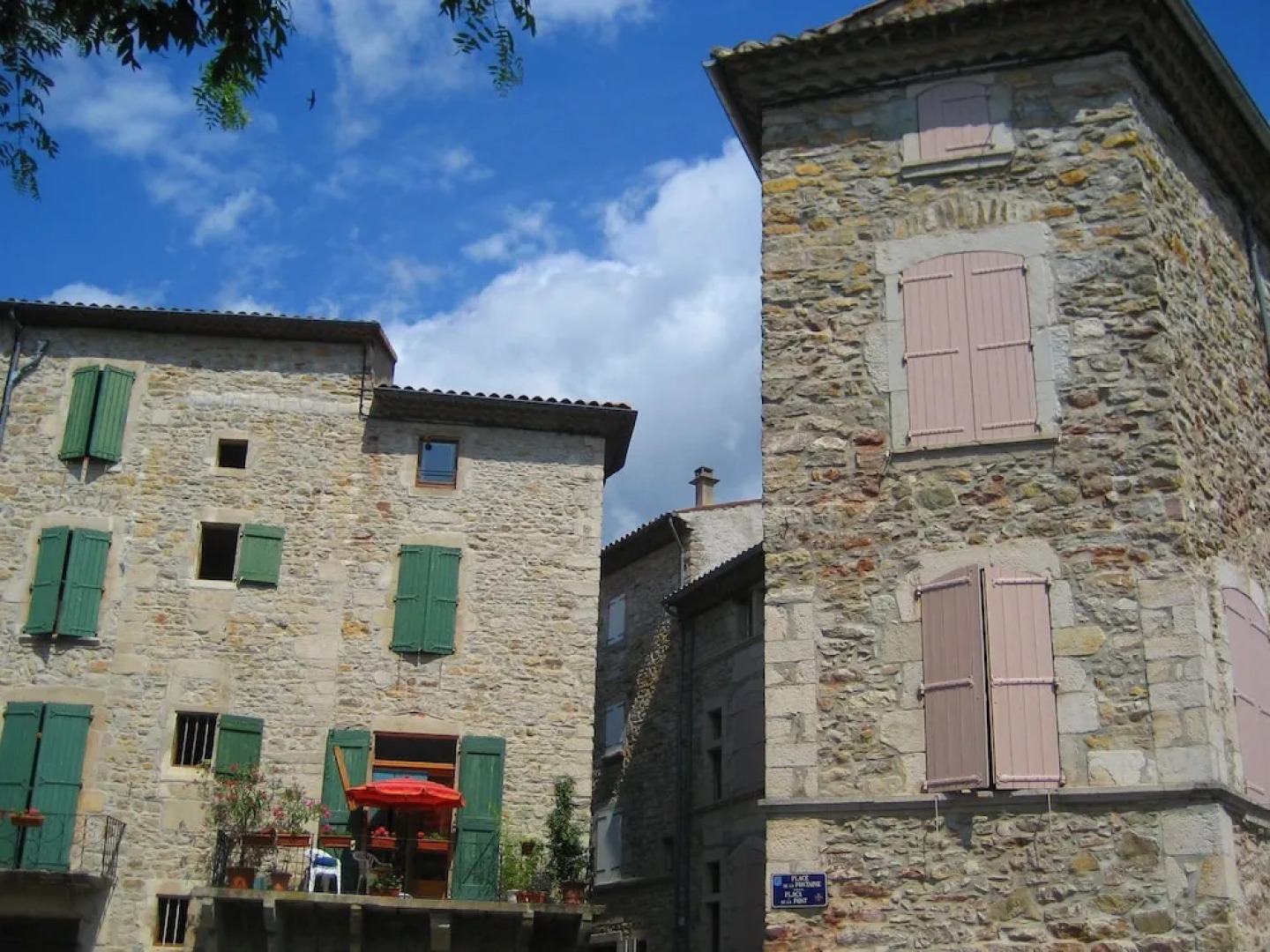 House With Panoramic View and Swimming Pool in Ardã¨che