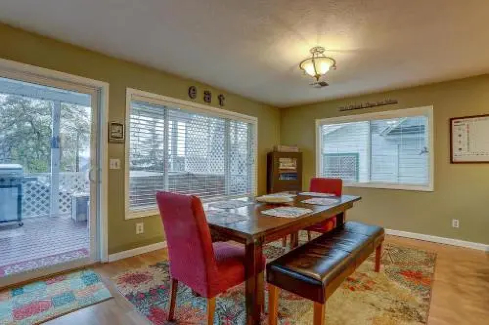 Northern Lts-Mt Vw-Ac-3br/2.5b