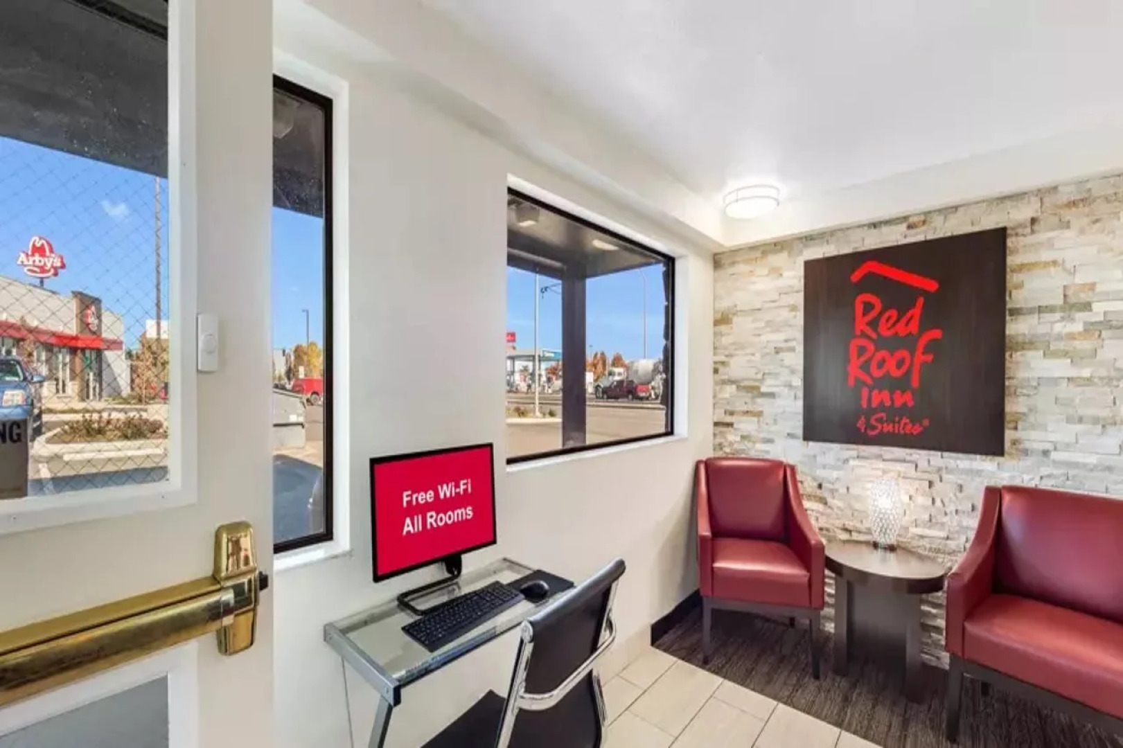 Ramada by Wyndham Medford Airport North