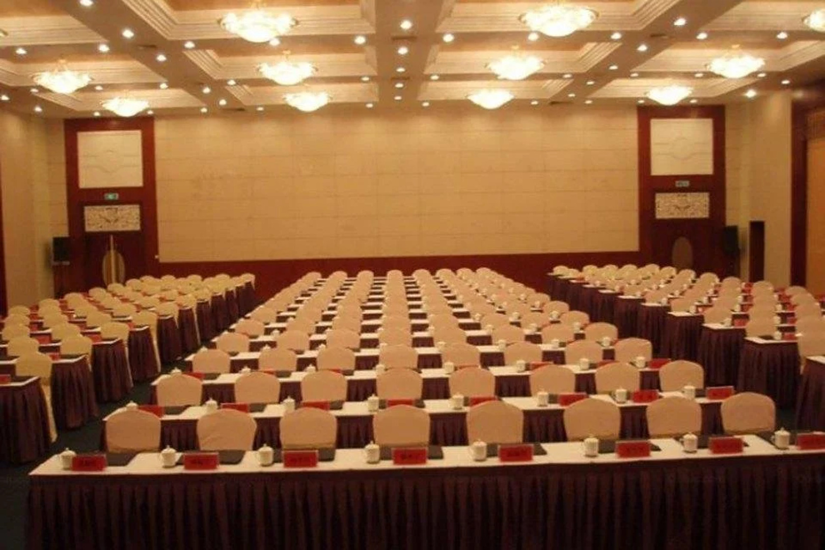 Crown Garden Hotel - Zaozhuang