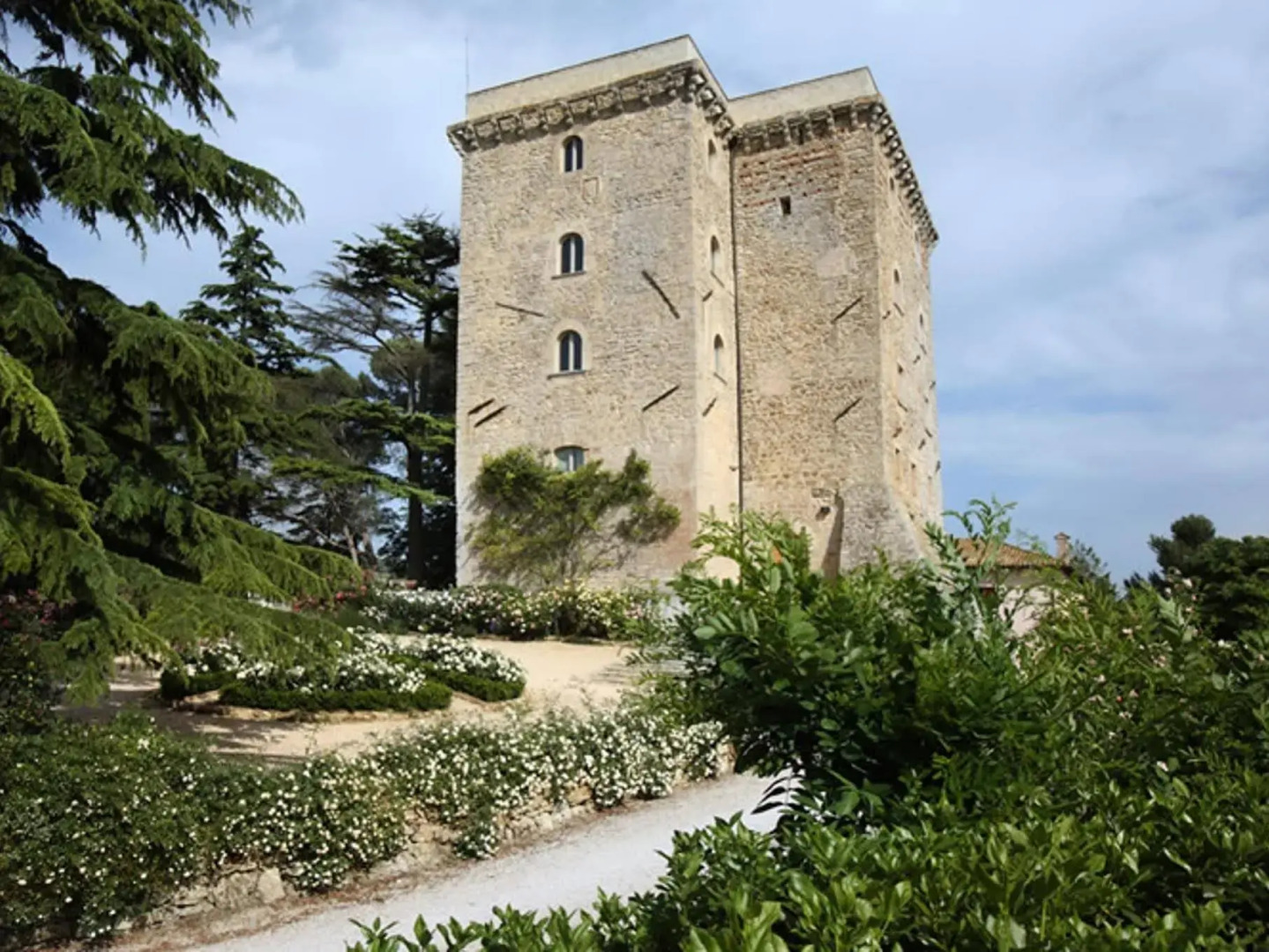 Torre Almonte