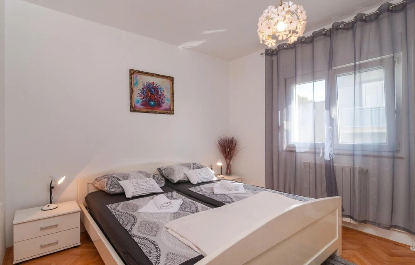 Stunning Home in Zrnovnica With Wifi and 6 Bedrooms