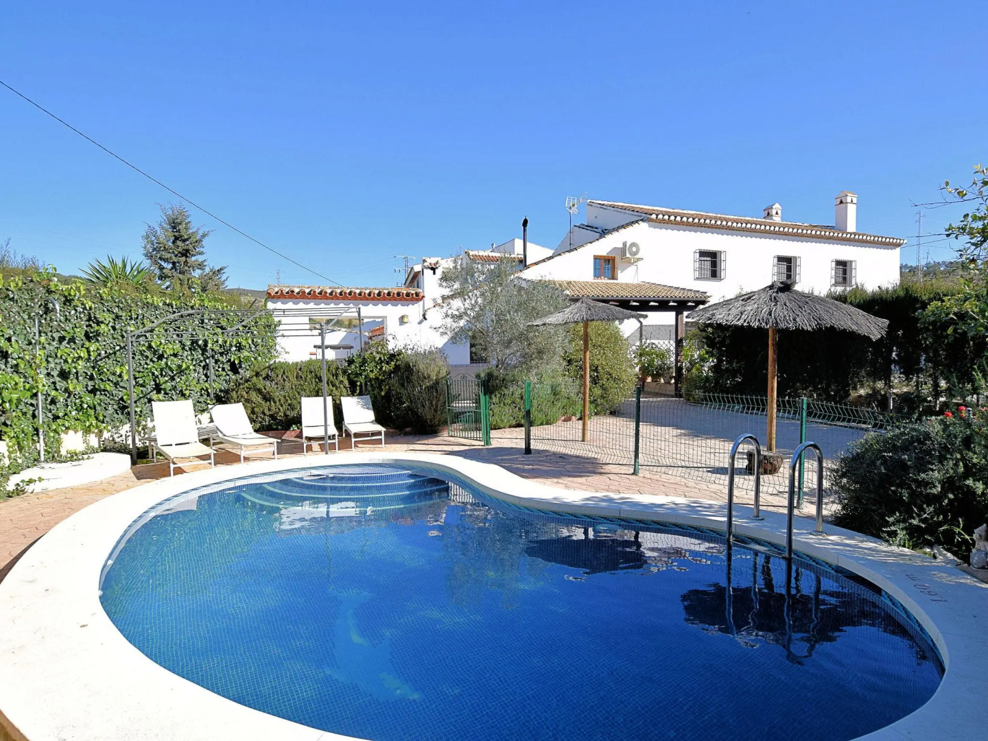 Upscale Cottage in Andalusia with private terrace and pool