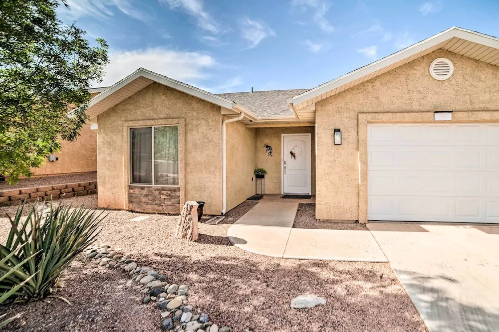 Sunny Page Home: The Gateway to AZ Adventure!