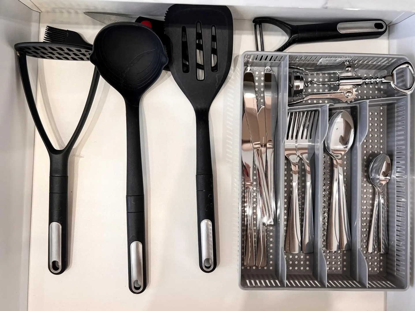 uTrip (юТрип) на улице Алексея Козина