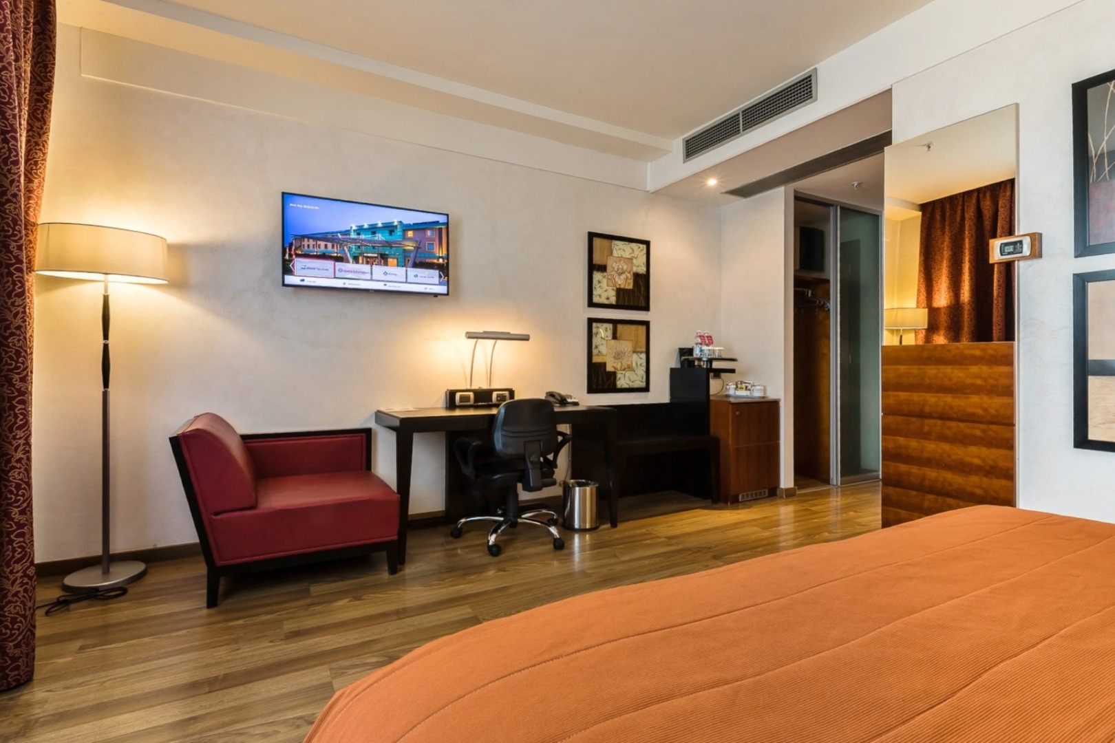 Crowne Plaza Milan - Malpensa Airport by IHG