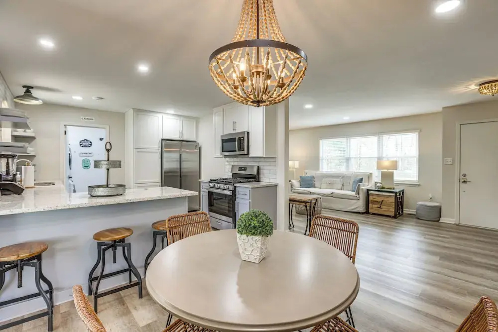 10 Mi to Uab: Inviting Home w/ Free Parking & Wifi