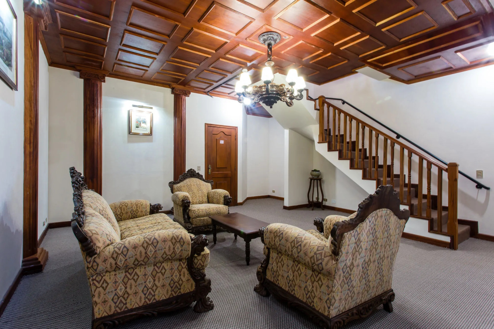 Castelo Nacional Inn