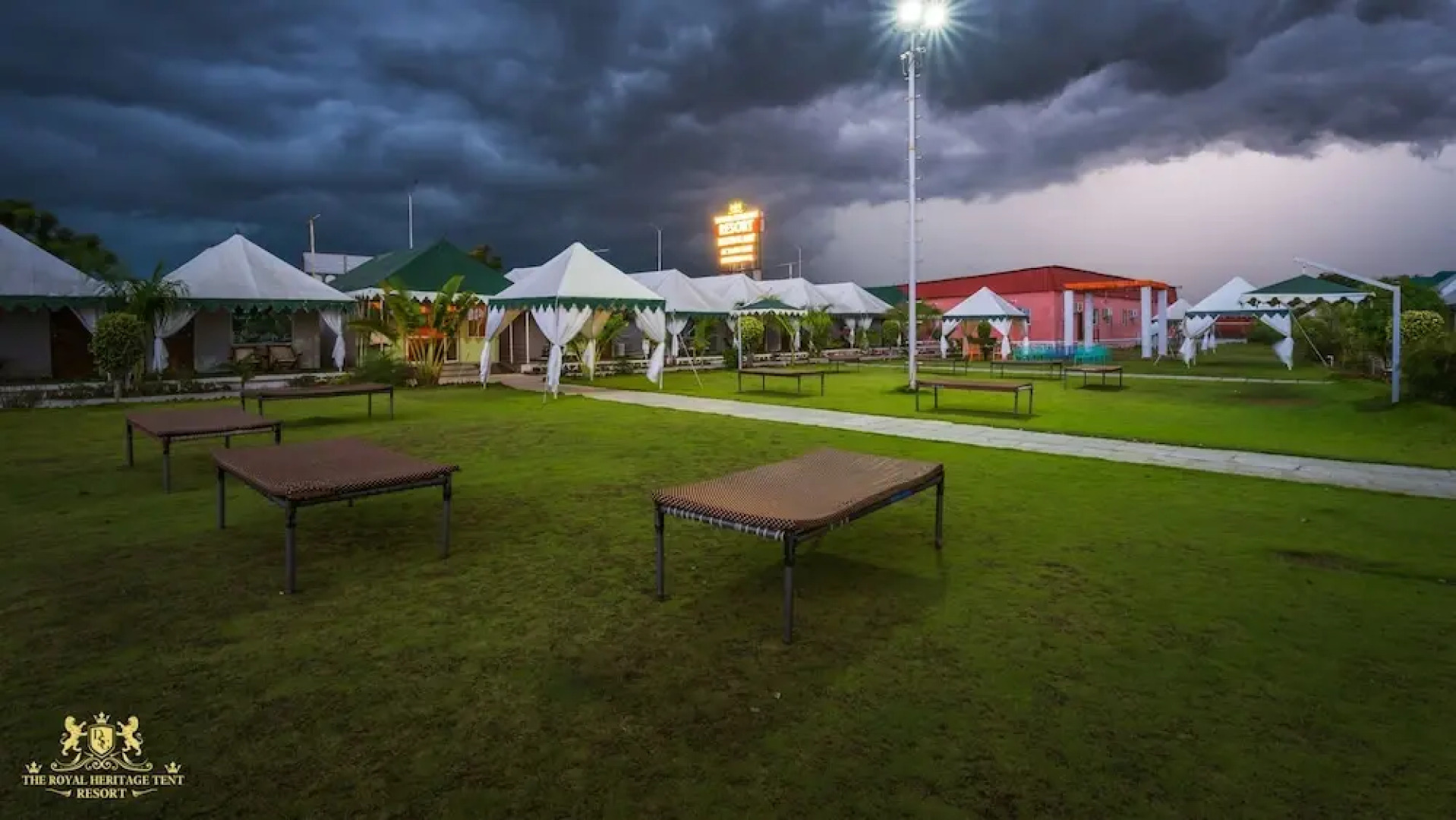 The Royal Heritage Tent Resort - Statue Of Unity