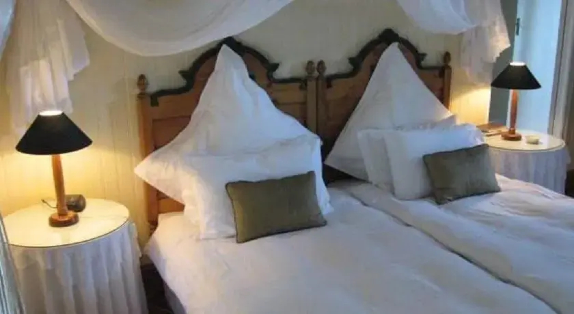 Coral Guest Cottages