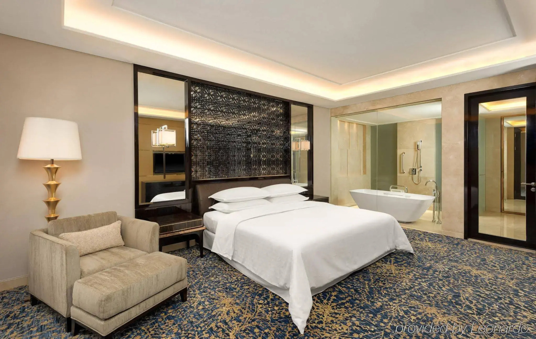 Sheraton Changchun Jingyuetan Hotel