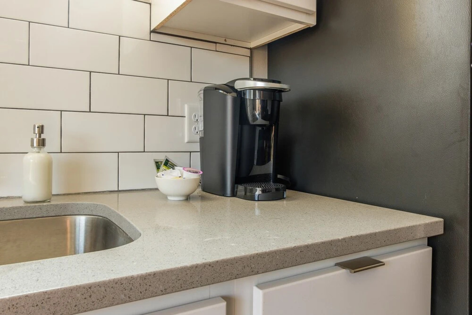 FRONTDESK Core Apts Campustown Ames