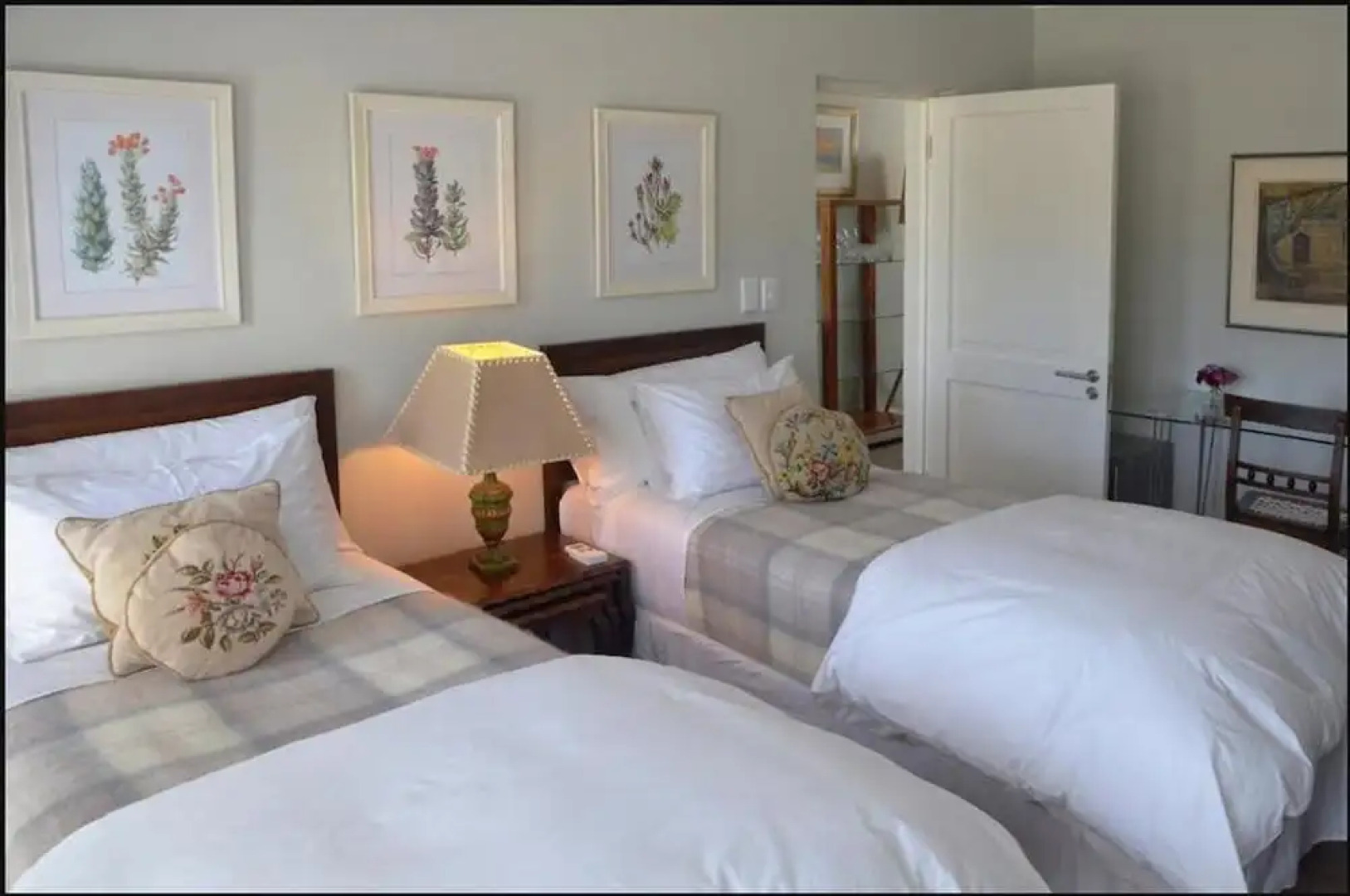 Vineyard Views Country House