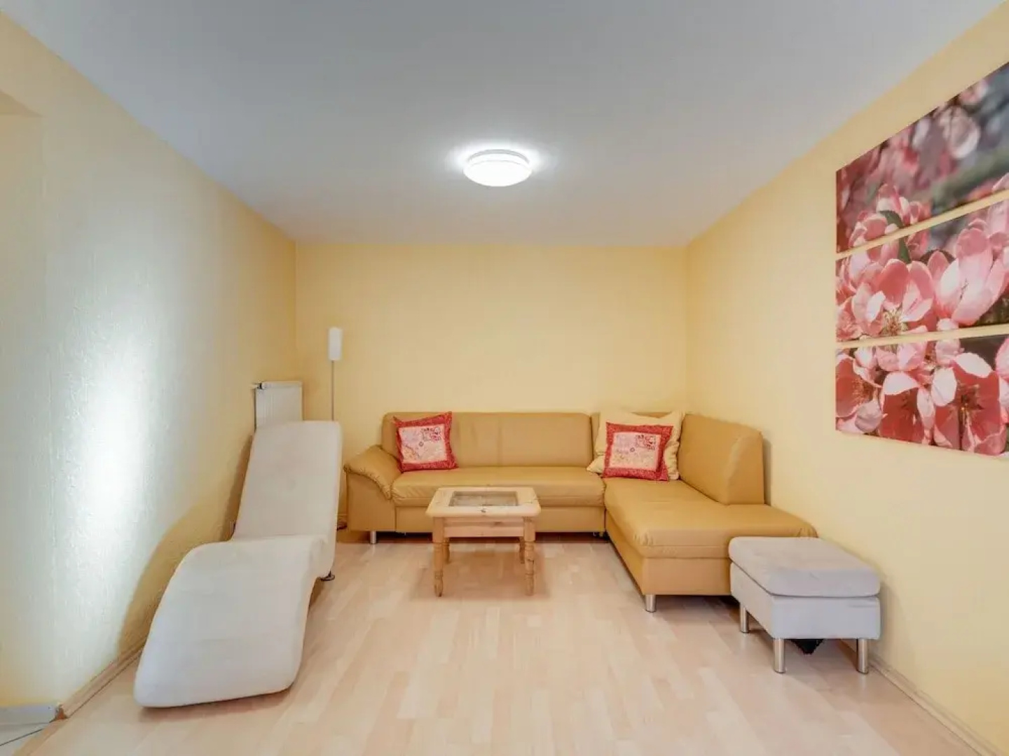 A Modern Apartment in the Hunsruck Region's Romantic Drohn Valley