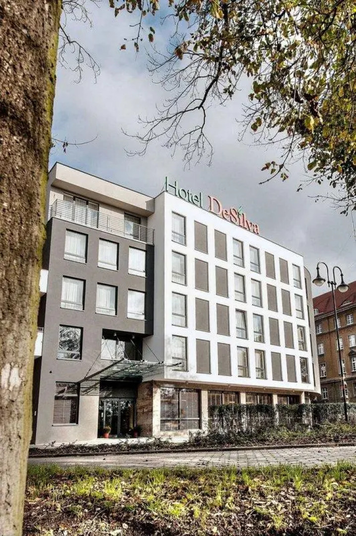 Hotel DeSilva Premium