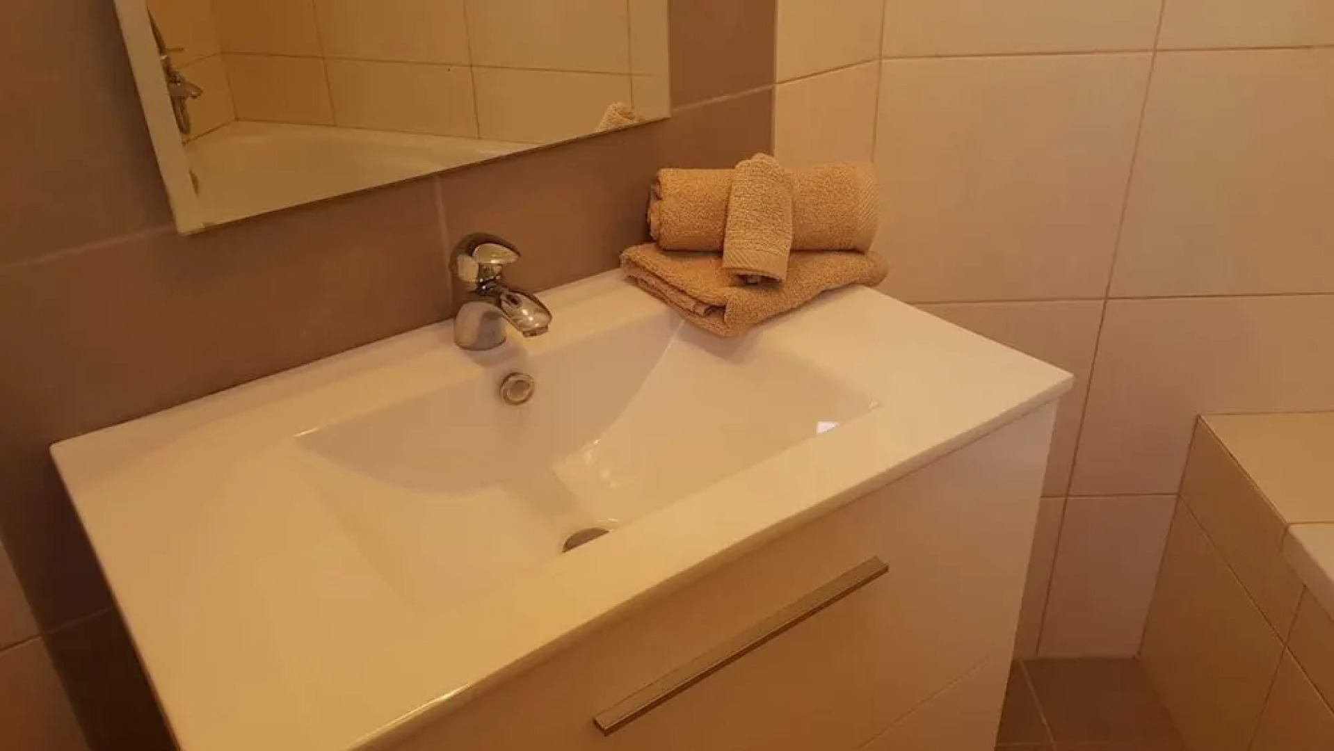 Remarkable 3-bed House in Machico