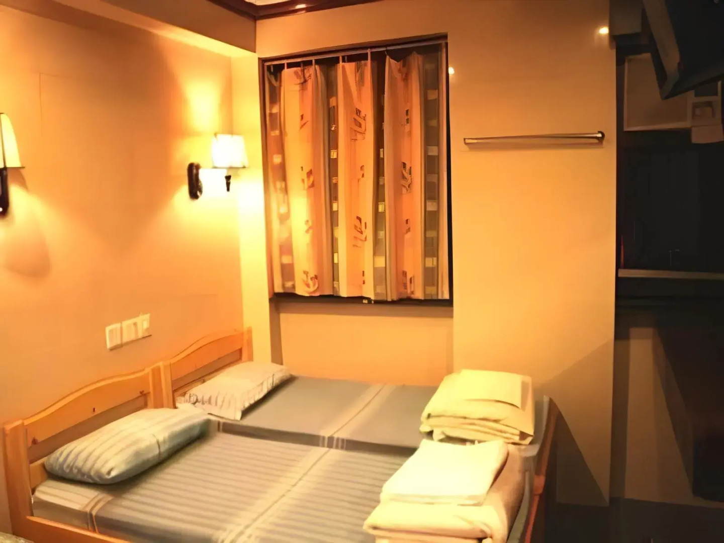 1ST Homestay - HK Taiwan Hostel