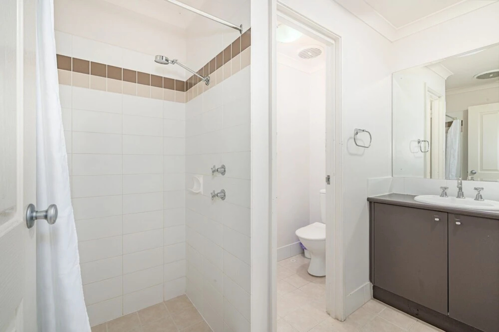 The Beach Hive - U51 Cape View Resort