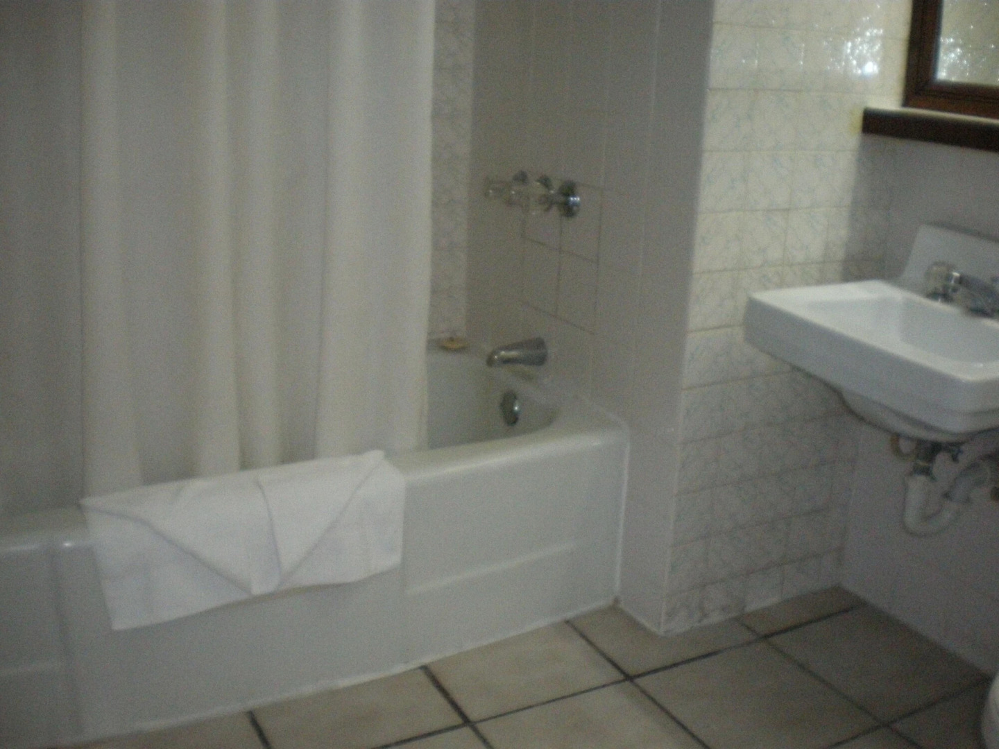 Shaw Park Beach Hotel