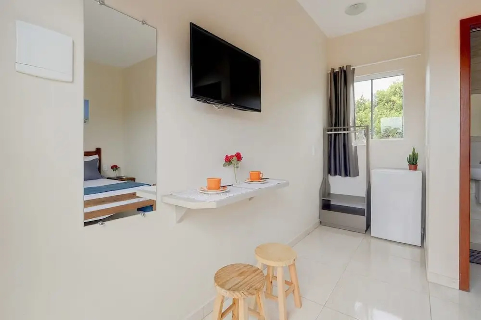 S5 Origin - Nice Suite With Balcony, View and AC