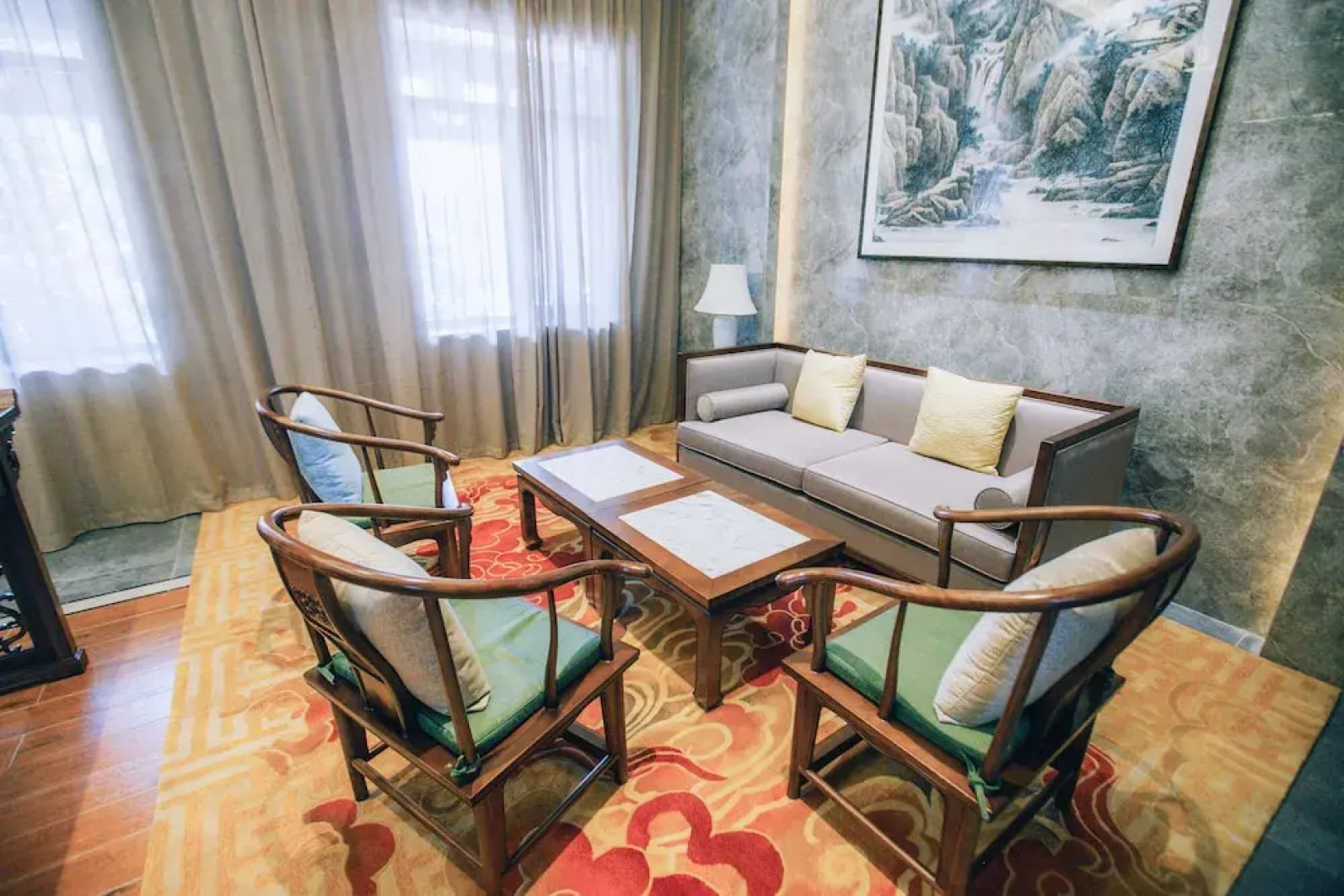 Xinhualian Lv Xin Gu Hotel