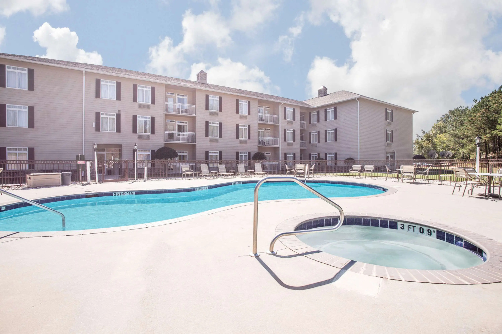 Hawthorn Extended Stay by Wyndham Conyers