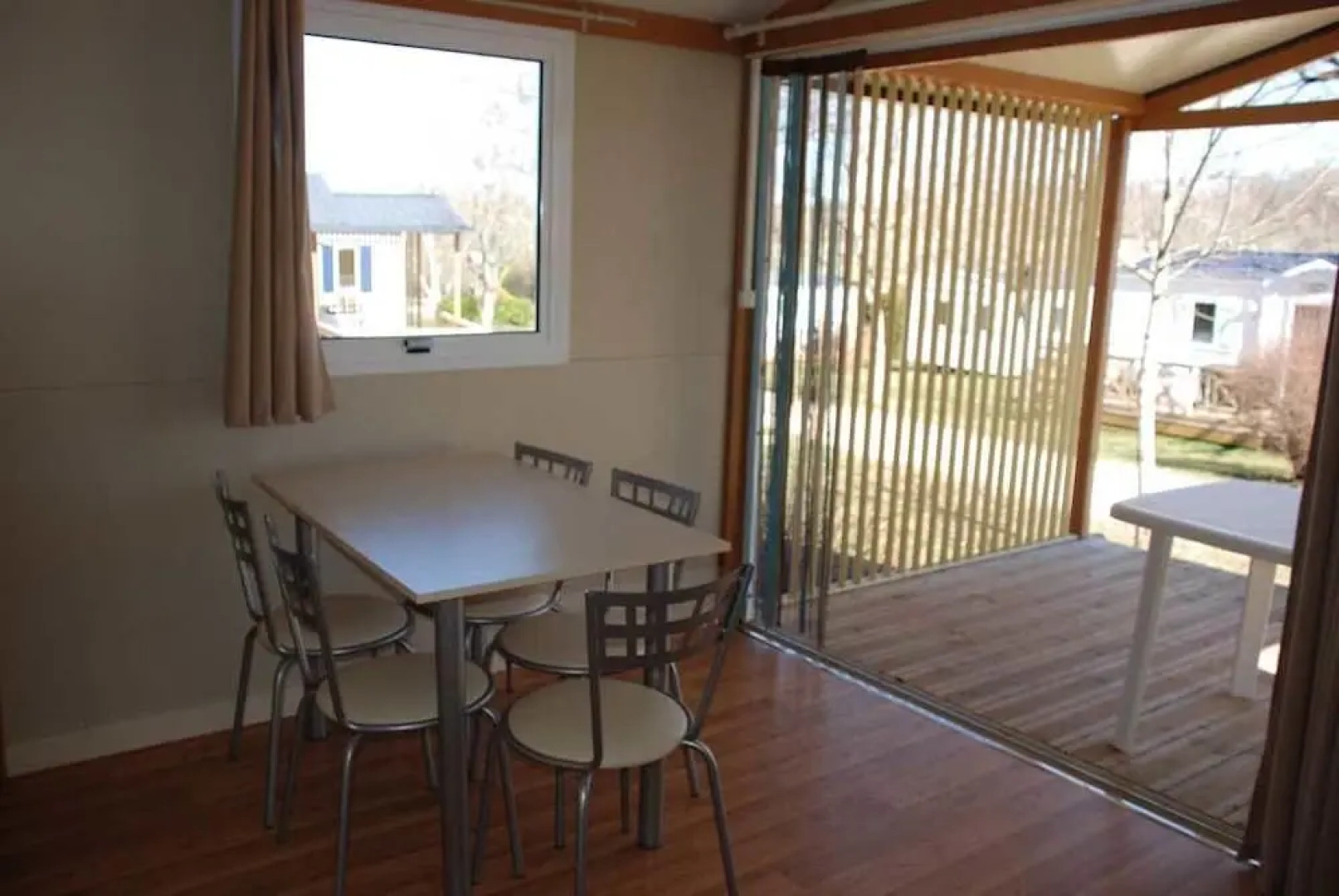 Camping Les Tilleuls - Chalets