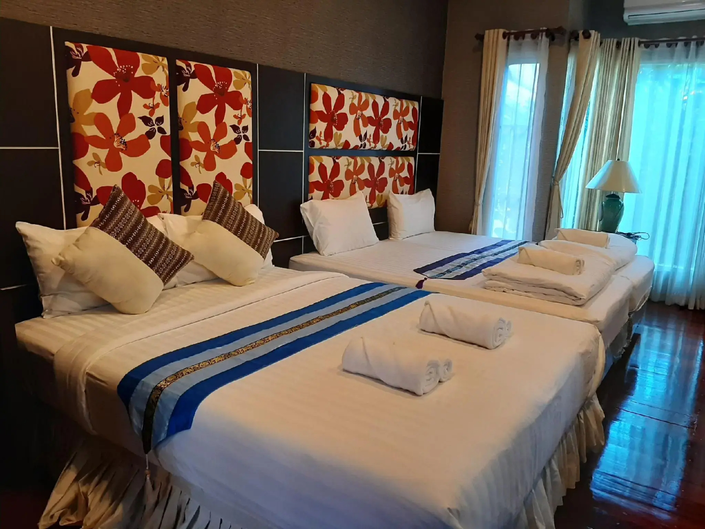 Buraphat Resort