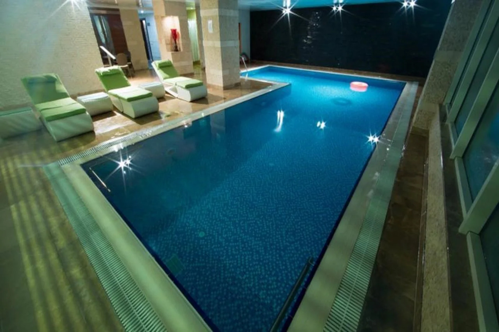 Отель Point Hotel Baku