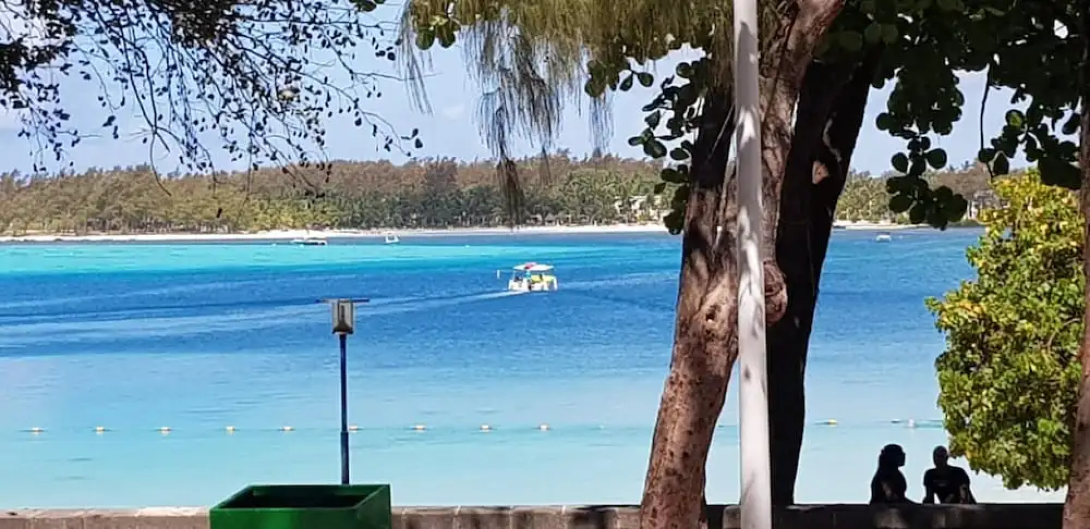 House With 4 Bedrooms in Mahebourg, With Wonderful sea View, Enclosed