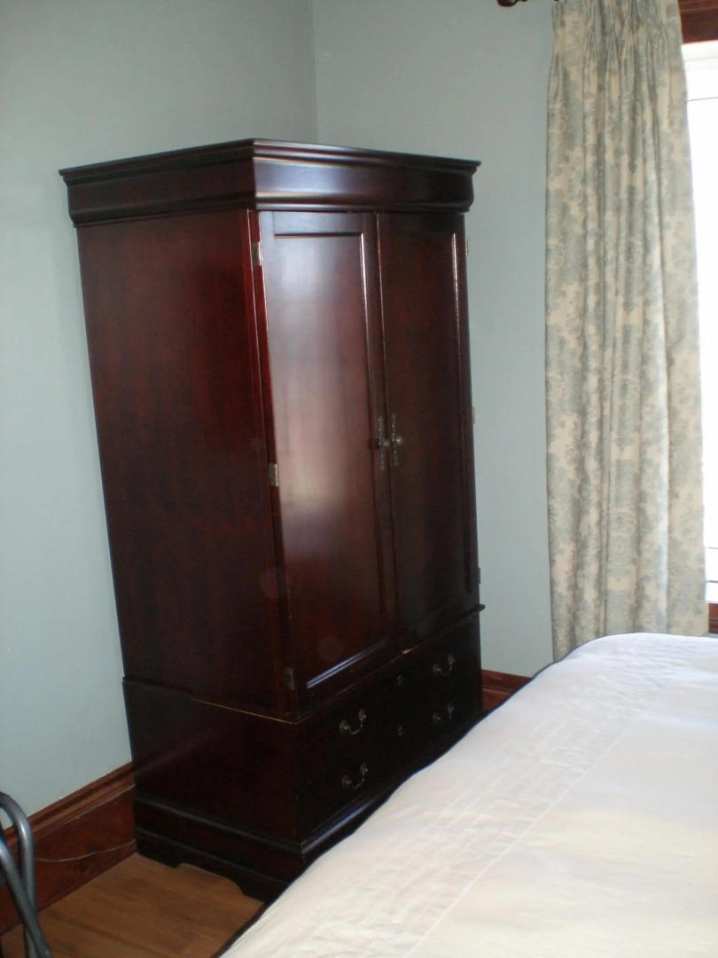 Spanish Bay Inn, CANADA