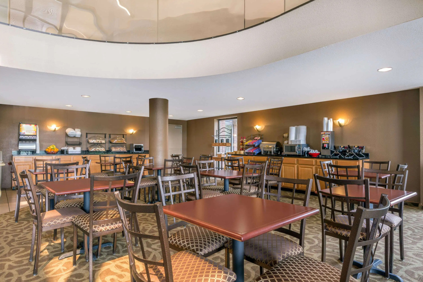 Ramada by Wyndham Columbus North