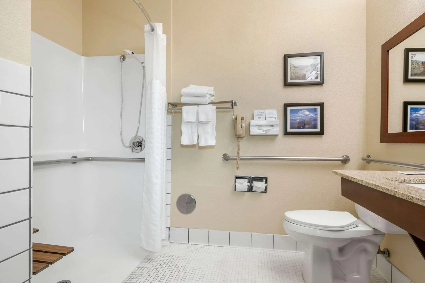 Comfort Inn Medford North