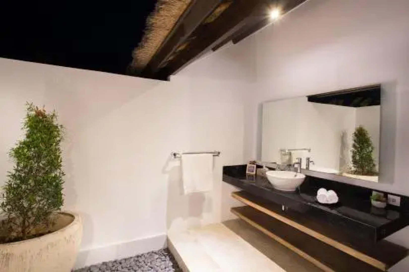 The Point Resort Lembongan