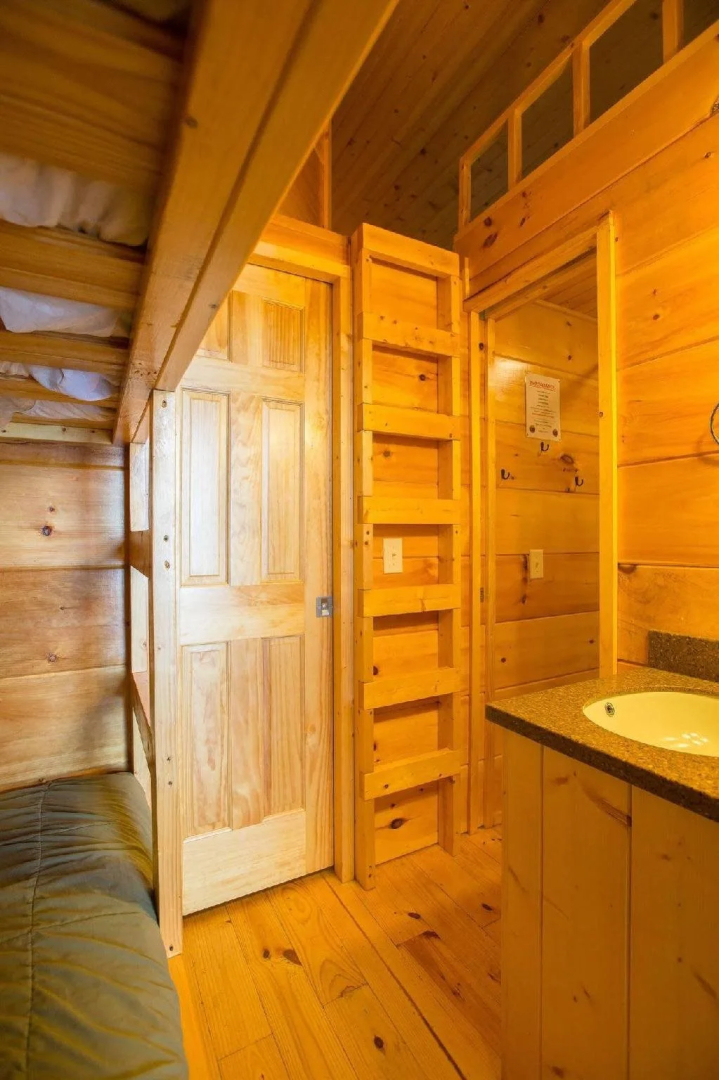 Edinboro Lake Resort Cabins