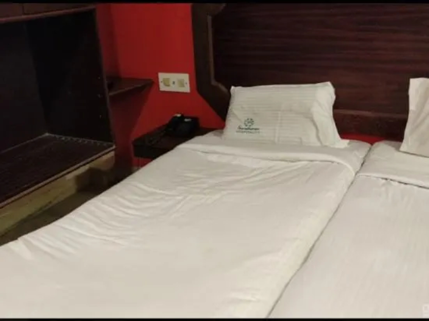 Hotel Saradharam