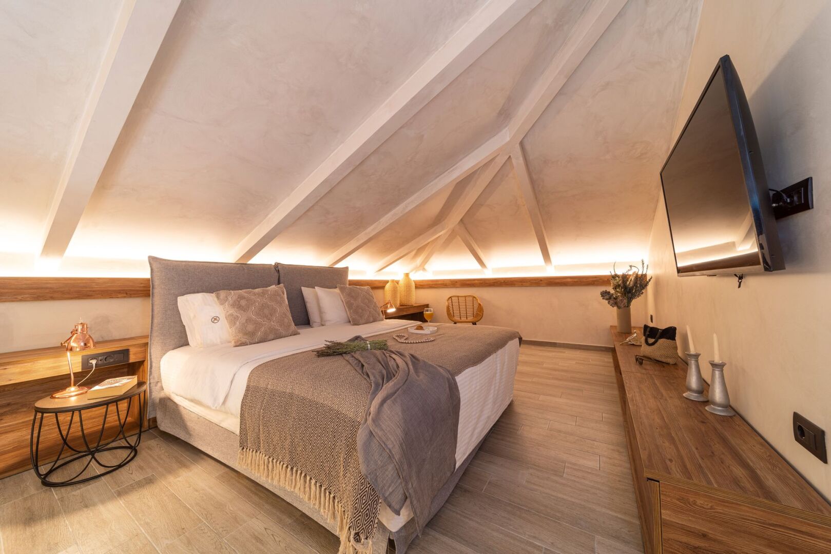 Kattavia Villas & Houses