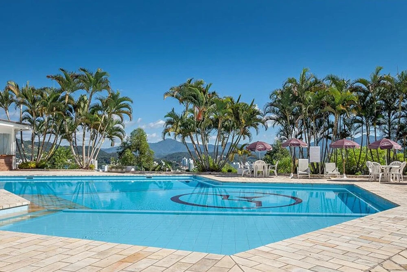 Monthez Hotel & Eventos