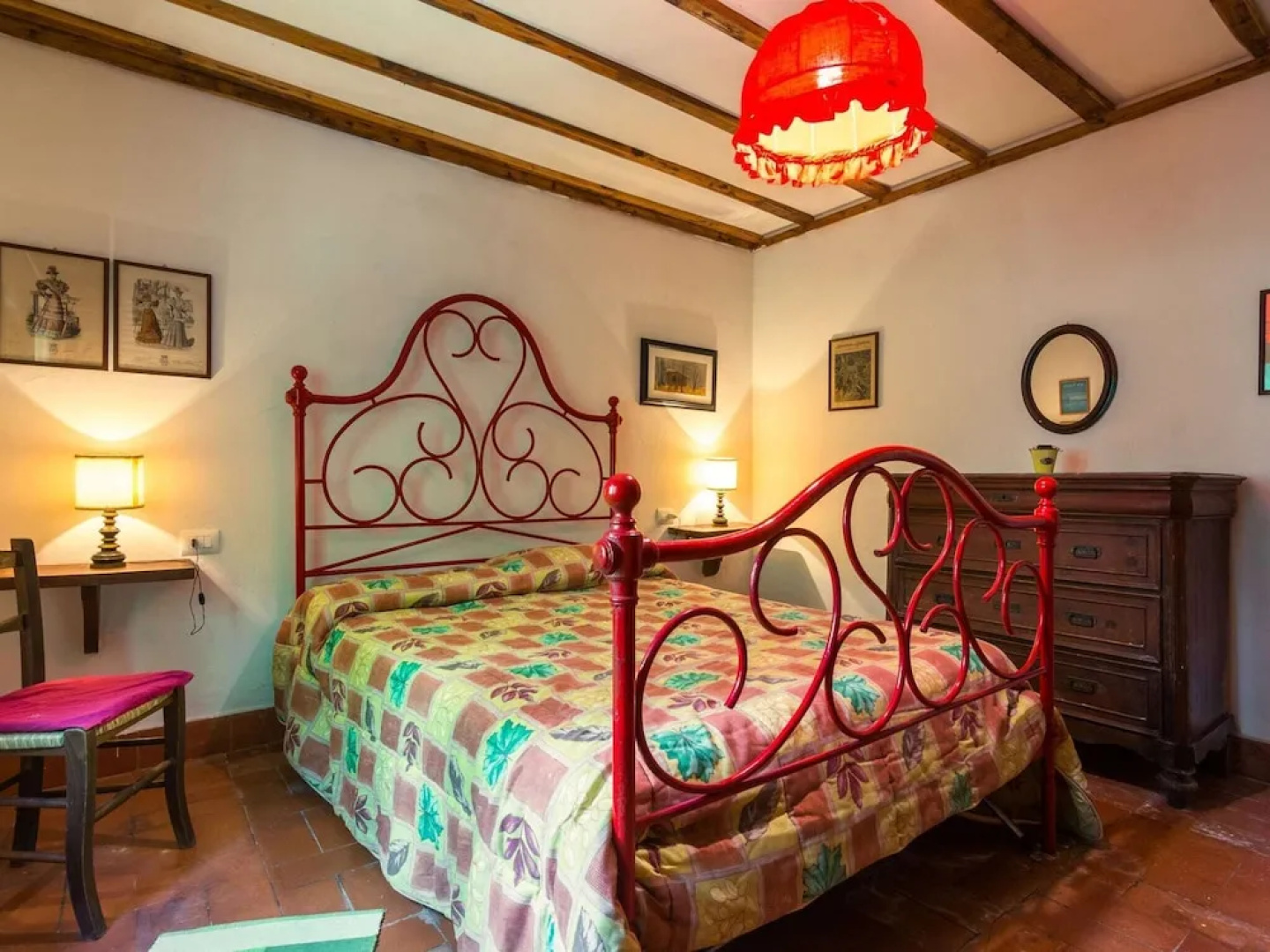 Spacious Holiday Home with Pool in Migliorini
