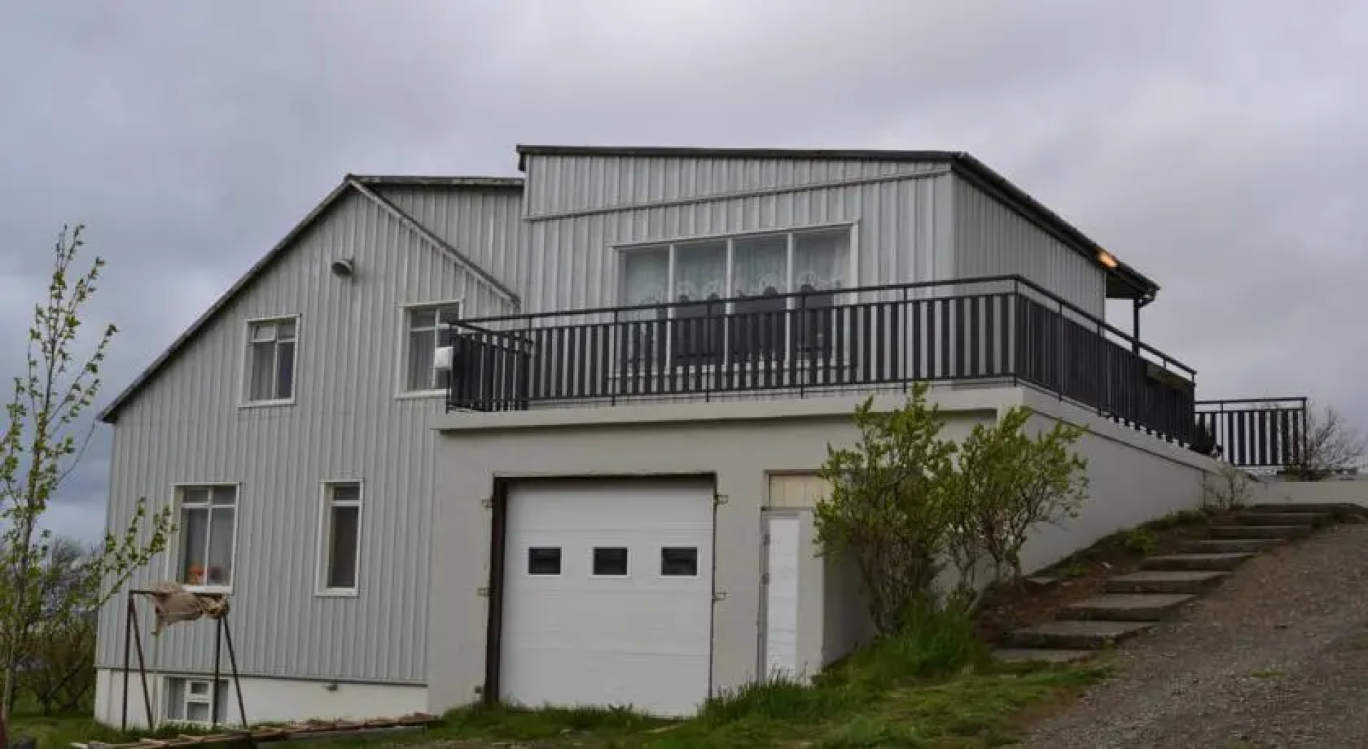 Raufarnes Holiday Home