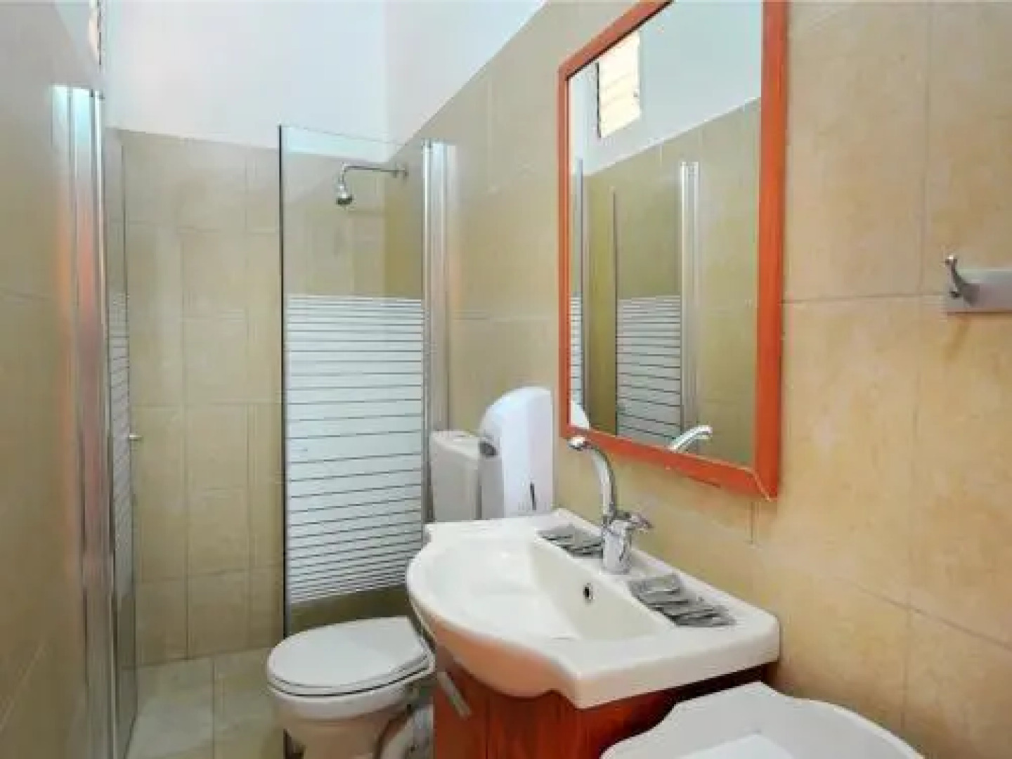 Vitrage Luxury Residence