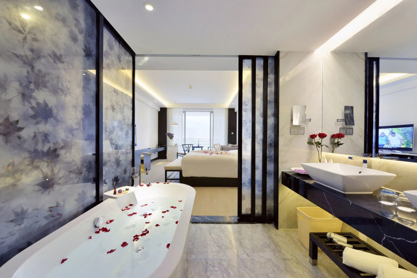 Курорт Palace Resort Yalong Bay Sanya-Villa