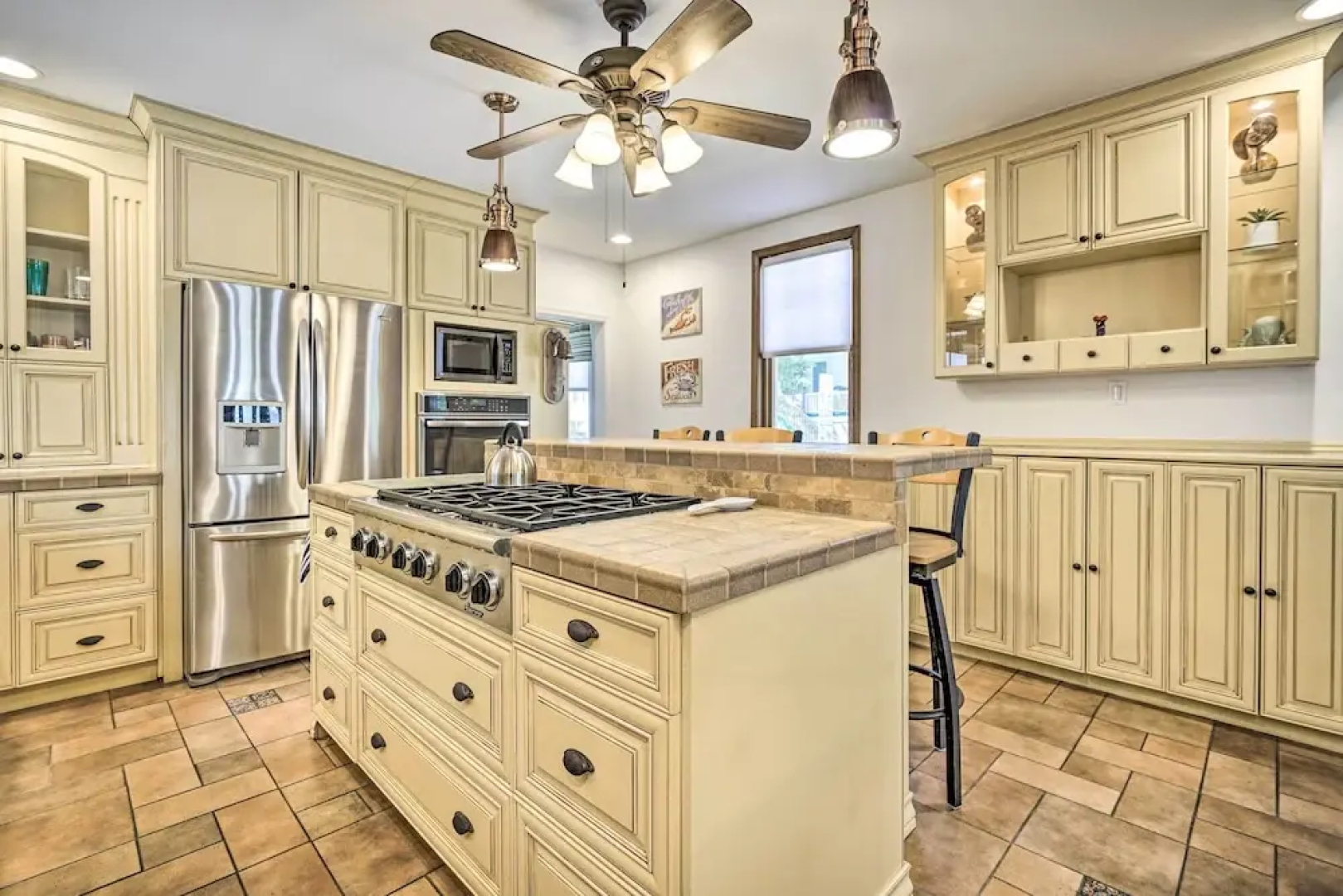Idyllic Atlantic City Home - 1 Block to Beach