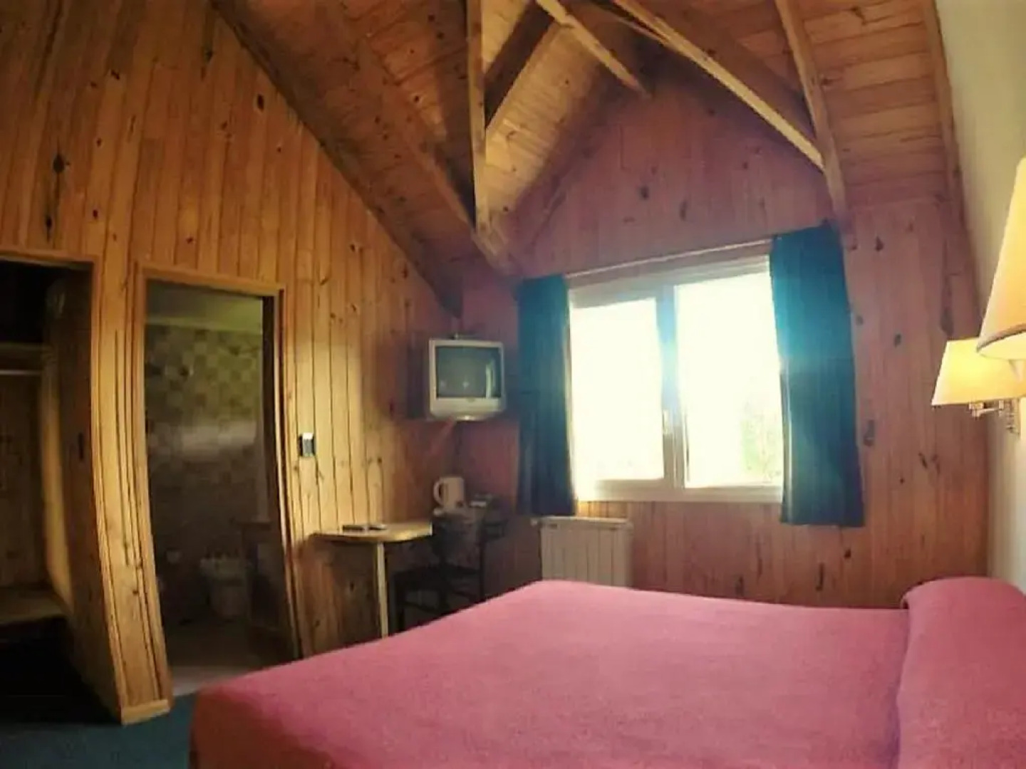 Frontera Hostería y Cabañas