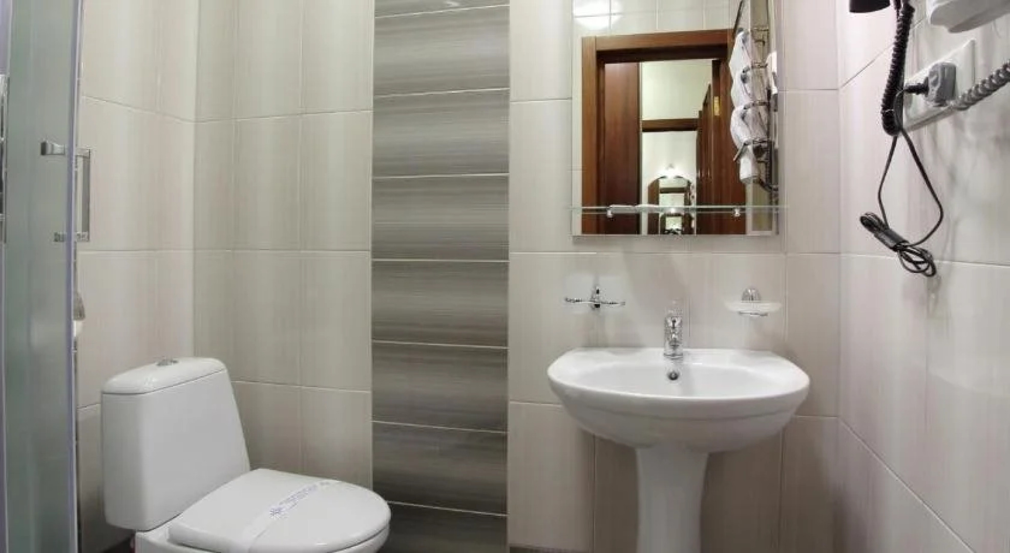 Отель Аристократ