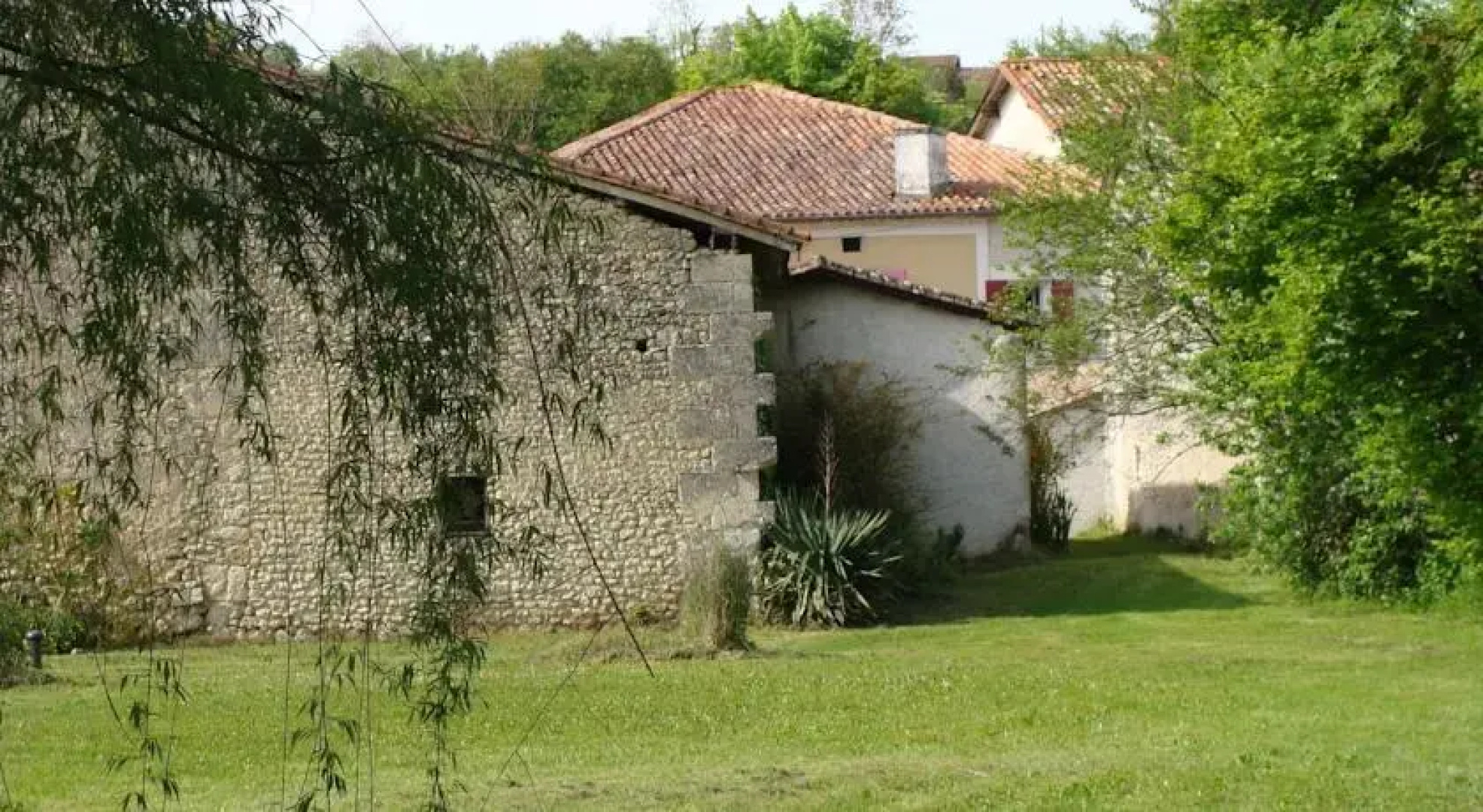 Le Petit Hameau