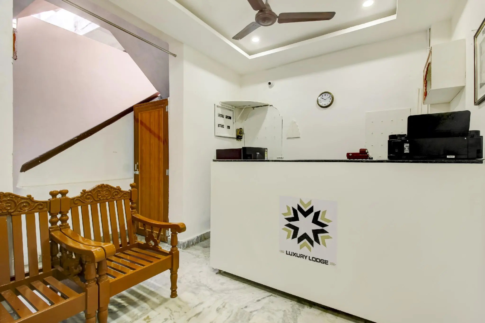 SPOT ON 75785 Hotel Star Inn