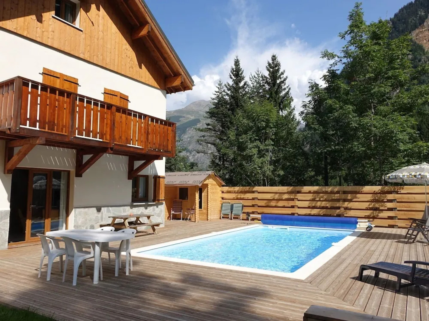 Modern chalet in Venosc with pool